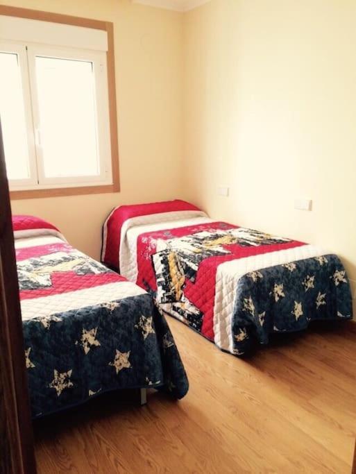 Atico Con Vistas A La Ria Y A Foz Apartment *